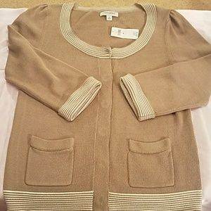 BANANA Republic- NWT- snap fall sweater